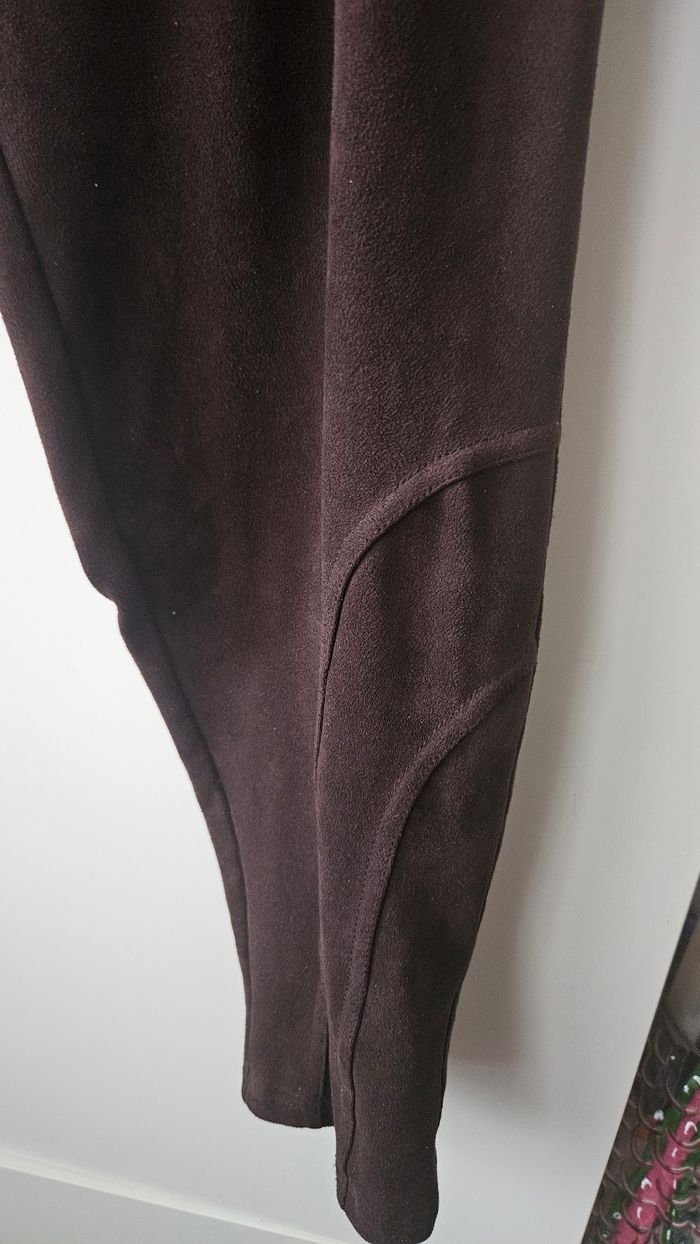 Pantalon imitation peau forme jodpur - photo numéro 4