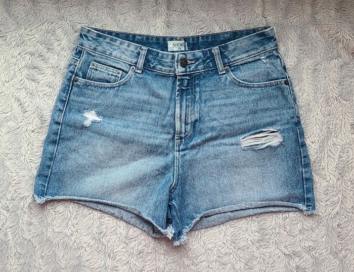 Short kiabi taille haute destroy taille M - photo numéro 2