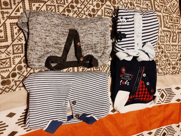 Lot de pulls 12mois - photo numéro 4