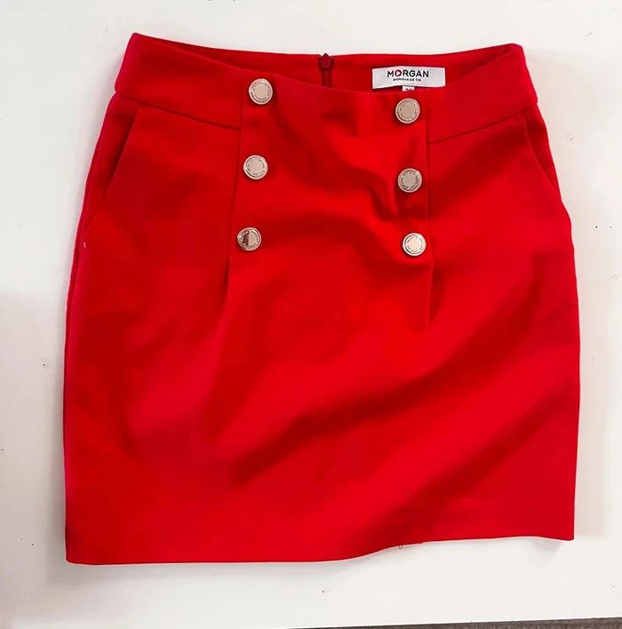 Jupe courte doublée à boutons dorés taille 34 Morgan neuve sans étiquette - photo numéro 5