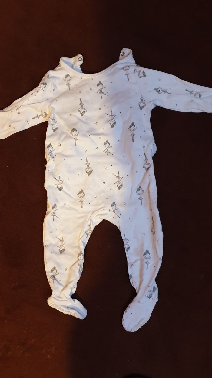 Pyjamas - photo numéro 2