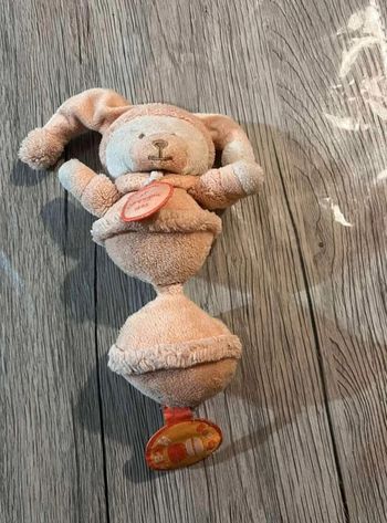 Hochet doudou  bébé  fille garçon  Doudou  &  Compagnie Douceur  macaron