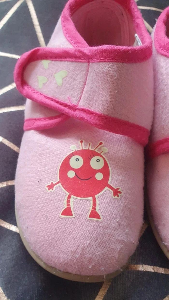 Chaussons souple fille, rose pointure 23 - photo numéro 4