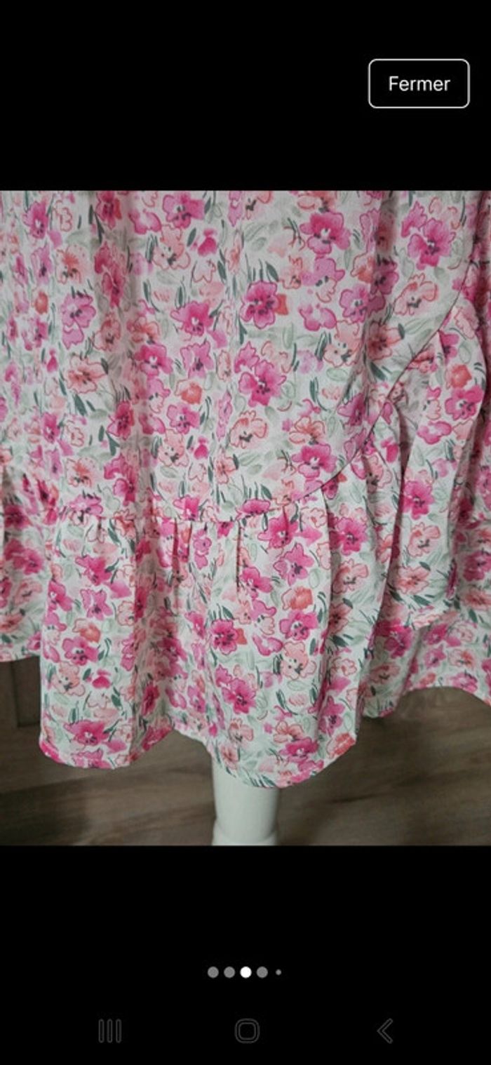 Robe portefeuille de été fleurie bye one taille M/L - photo numéro 3