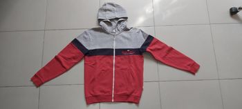 Gilet zippé à capuche 14 ans