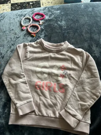 Pull 4 ans fille