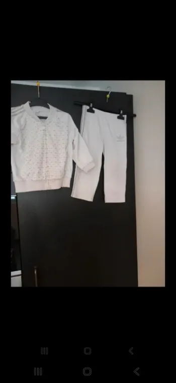Survêtement Adidas Originals blanc  Taille 2 ans