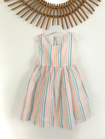 Robe a rayures multicolores