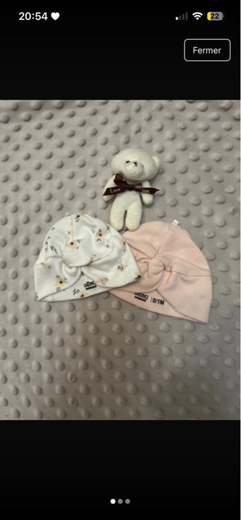 2 bonnets 0/1mois