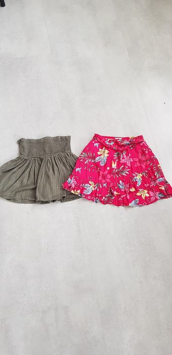 Lot 2 jupes tape à l œil 5 ans
