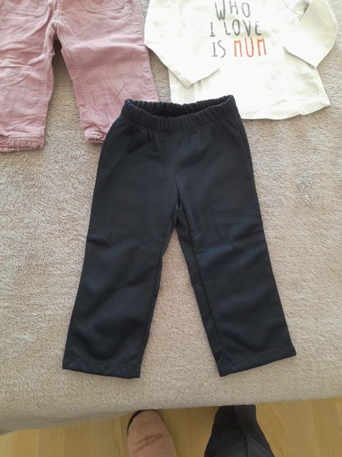 Lot vêtements fille taille 12 mois - photo numéro 2