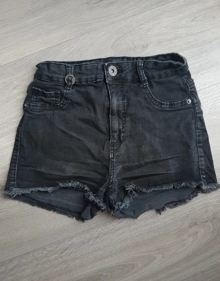 Short en jeans Bershka