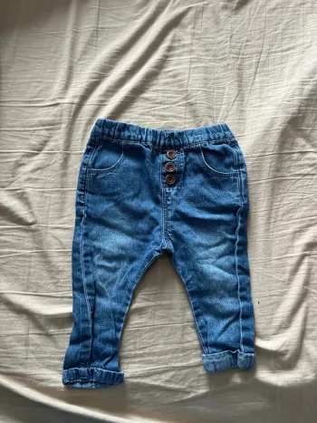 Jeans tape à l’œil