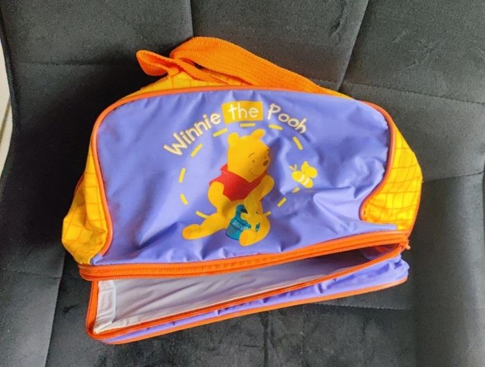 Petit sac pour doudou sucette ou goûter  enfant Winnie l'ourson violet orange