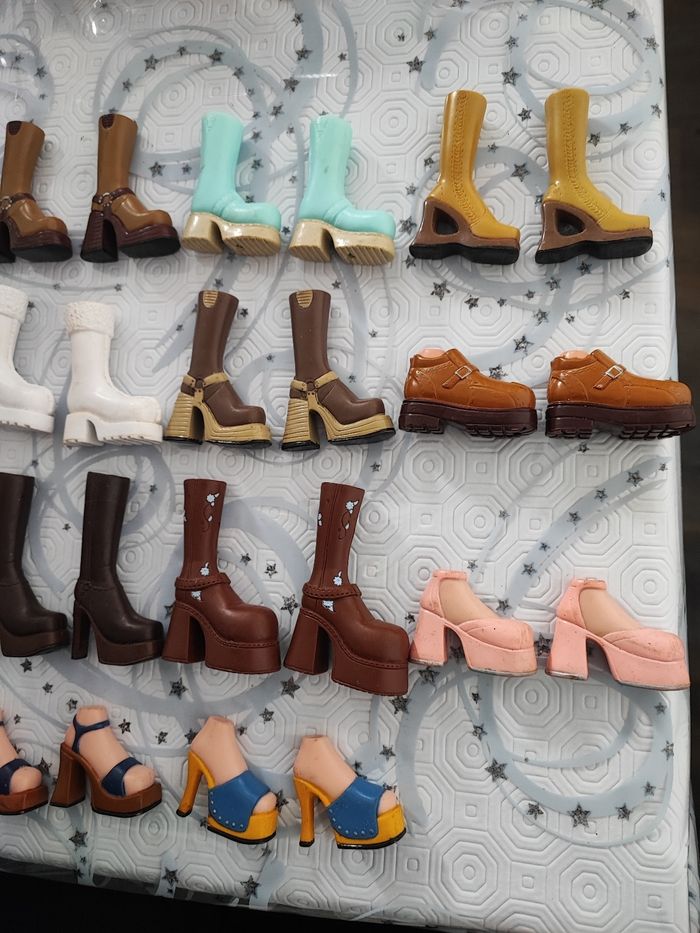 Lot chaussures bratz - photo numéro 3
