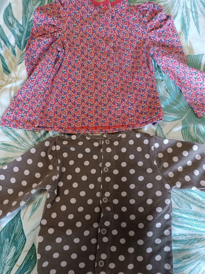 Lot deux hauts longues manches 6 mois - photo numéro 4