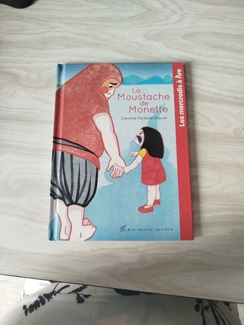 🎩 La Moustache de Monette – Album illustré