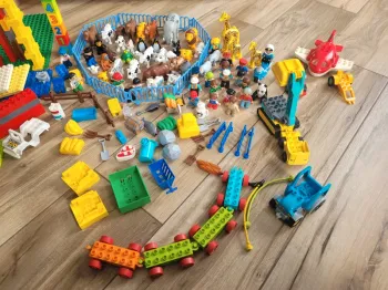 Lots de lego + train