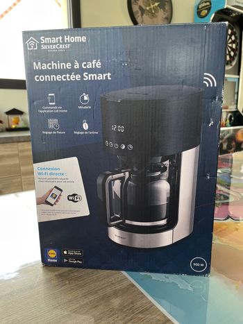 Machine à café connectée neuve 
