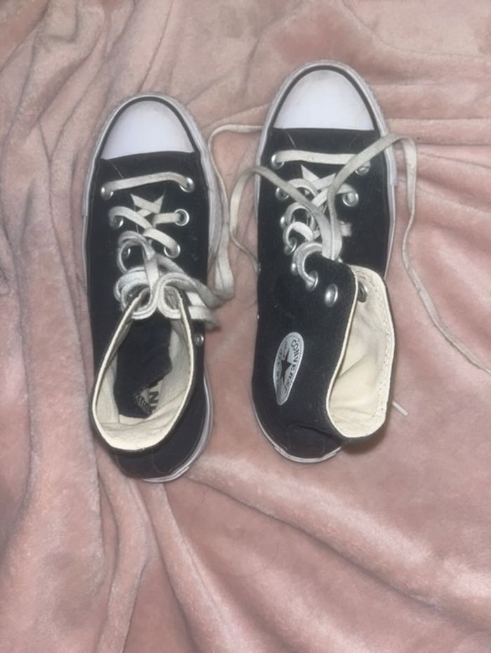 Converse noire - photo numéro 2