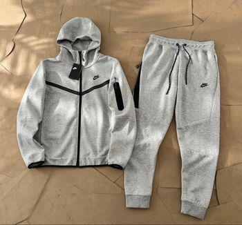 Veste et Jogging NIKE Tech Fleece Windrunner