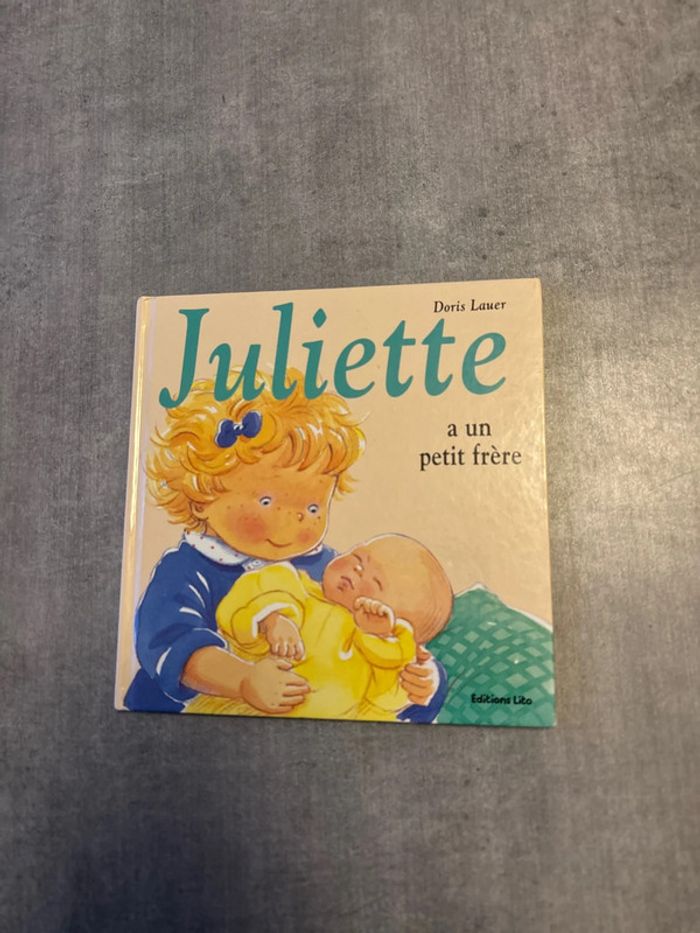 Livre Juliette a un petit frère