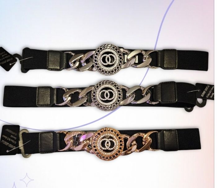 💥Magnifique Ceinturel extensible neuve
Avec Strass
2 coloris