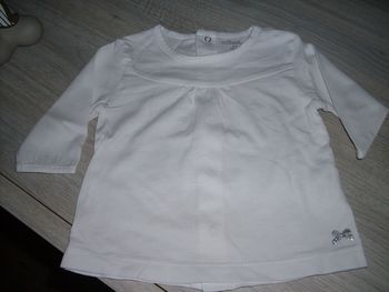 tee-shirt blanc 3 mois neuf