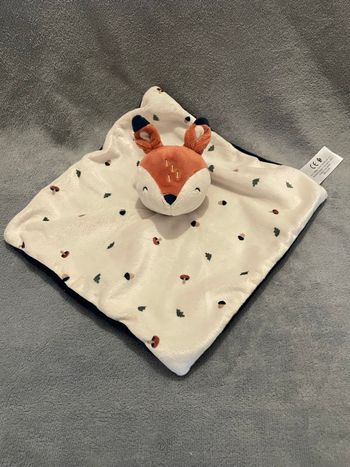 Doudou plat biche faon renne renard marron blanc bleu feuille champignon Simba Toys Nicotoy