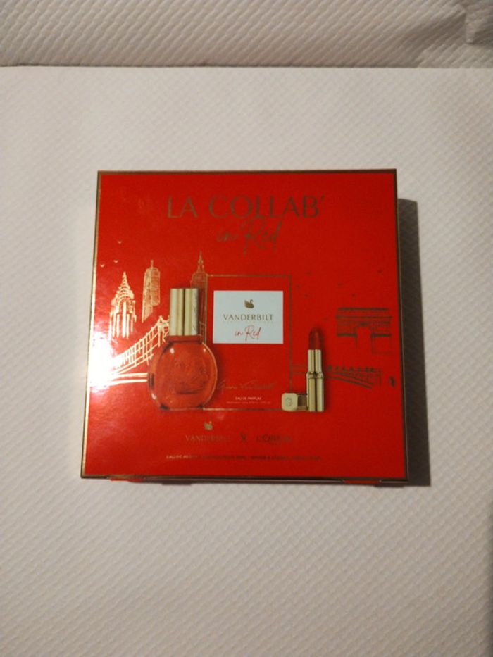 Coffret parfum  Vanderbilt et  L'Oréal  ''in red '' - photo numéro 2