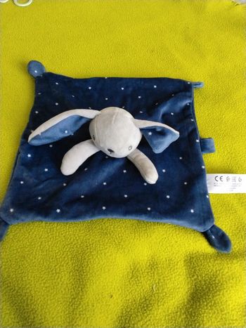 Doudou Lapin bleu étoilé
