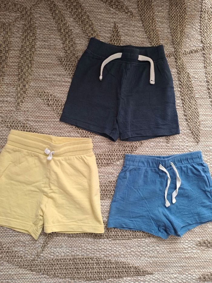 Lot shorts - photo numéro 2