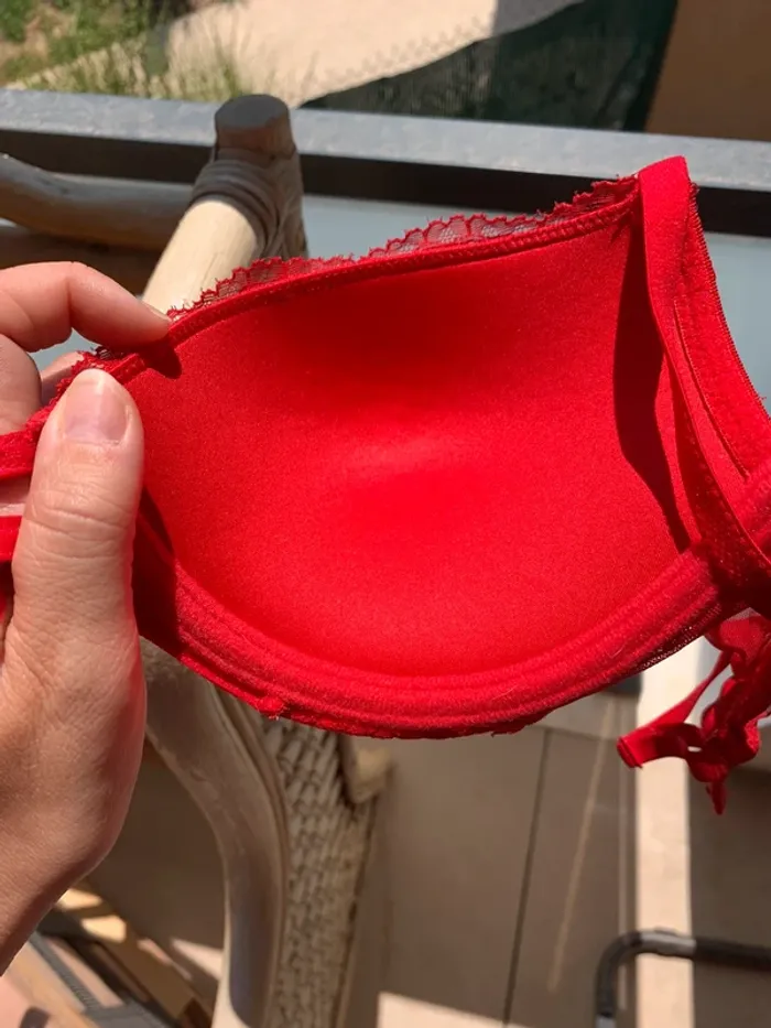 Soutien-gorge Undiz rouge 90C neuf - photo numéro 9