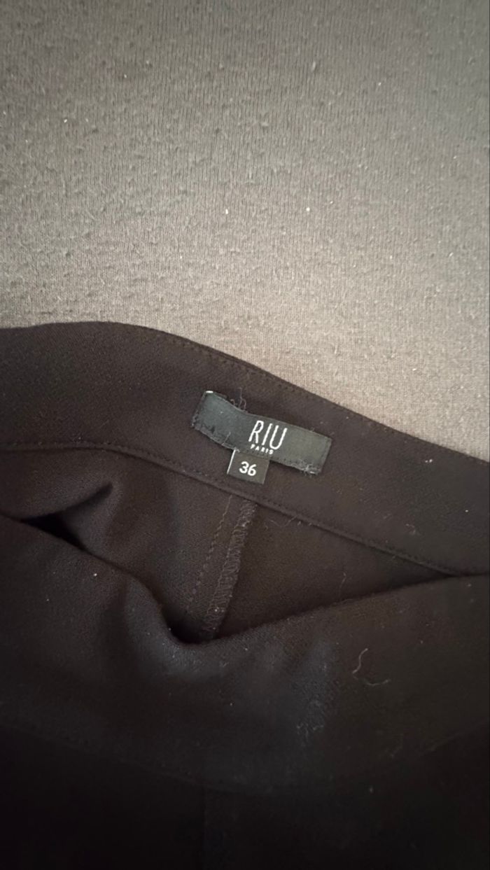 Pantalon noir RIU – Taille 36 – Très bon état - photo numéro 4