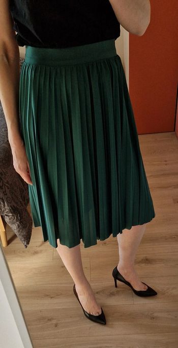 Jupe plissée vert sapin About you 38 neuve