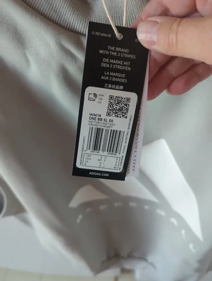 Sweat sans manches nauf Adidas taille S - photo numéro 2