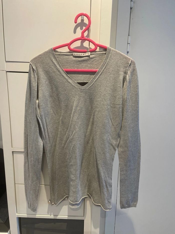 Pull gris