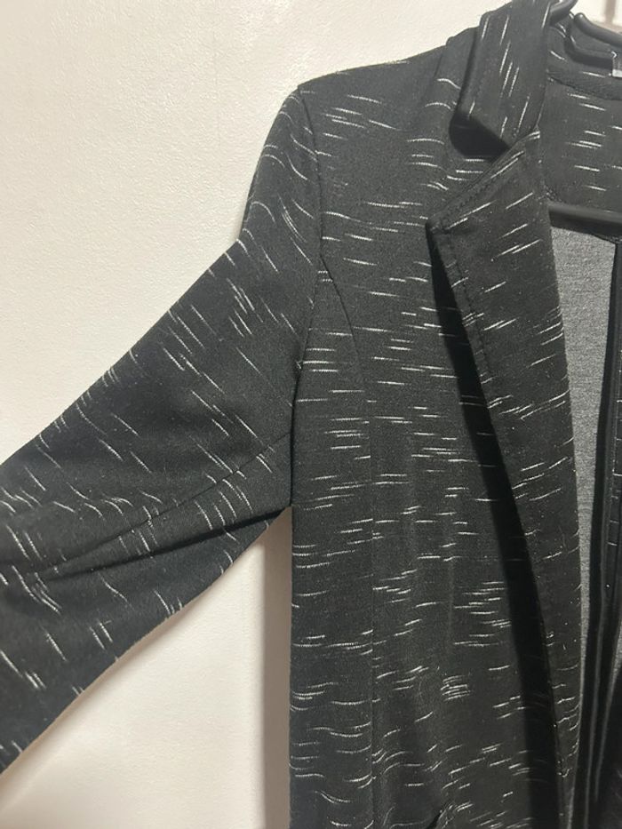 Veste blazer noire à lignes blanches • Ligne à suivre • Taille 38 - photo numéro 6