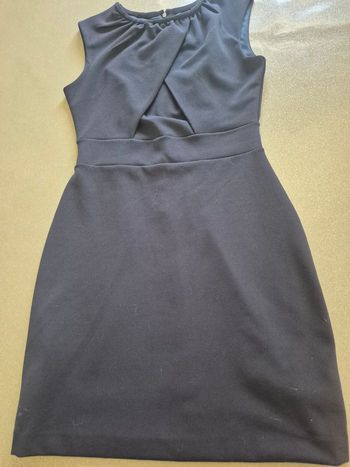 Robe noire Mango Basics taille S soiree