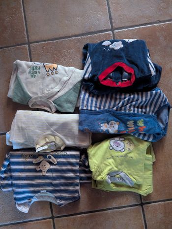 Lot vêtements garçon 6 mois , indissociable 