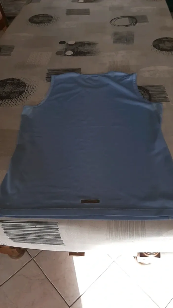 Tee-shirt
