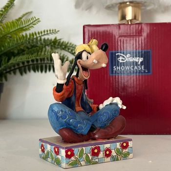 Figurine Disney Traditions Dingo “Gawrsh” – Jim Shore – Enesco – Collection