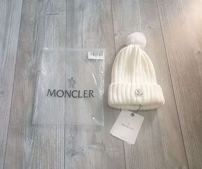 Bonnet moncler blanc