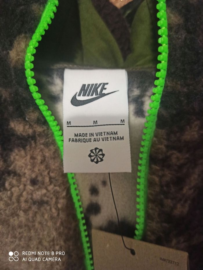 Sweat Capuche Polaire matière style mouton 
Nike Authentique - photo numéro 5