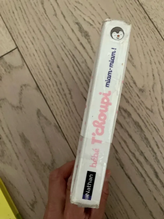 Bebe Tchoupi miam miam - photo numéro 2