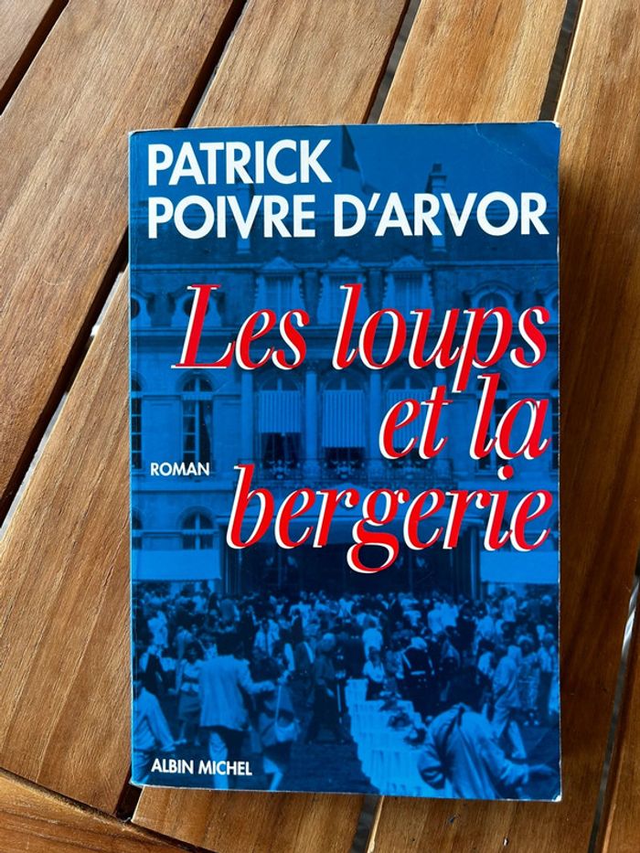 Livre Les loups et la bergerie
