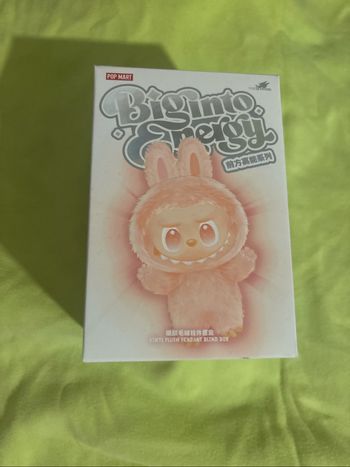 Popmart Labubu v.3 big into energy ~sealed