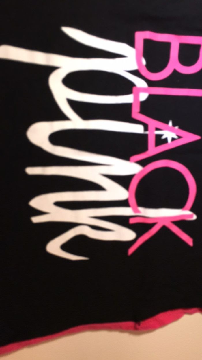 T-shirt court black pink taille 5-6 ans - photo numéro 2