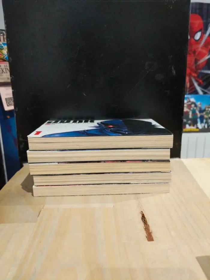Lot Junk: Record of the Last Hero – Tomes 1 à 5 - photo numéro 3