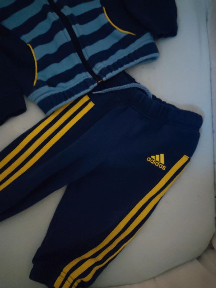 Jogging taille 6-9 mois - photo numéro 3